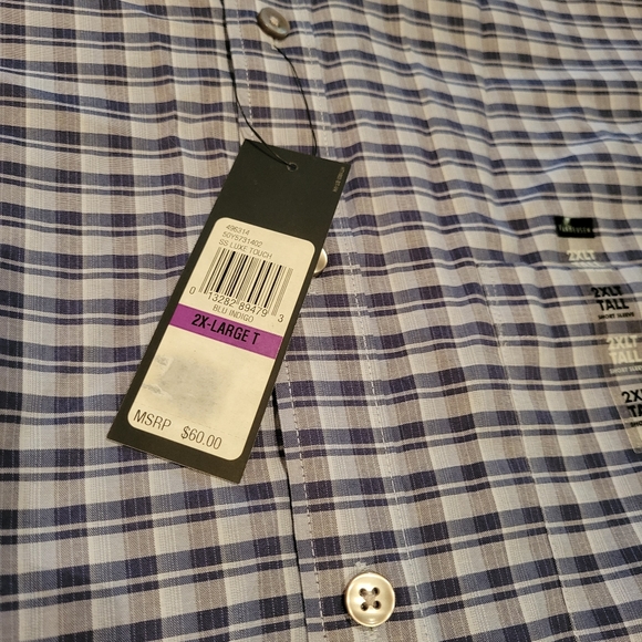 Van Heusen Button Down Shirt - Picture 2 of 4
